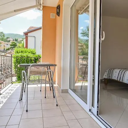 Apartments Villa Slavica Ičići Exteriör bild