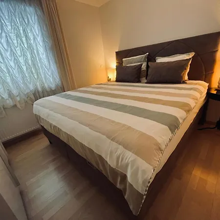 Apartments Villa Slavica Ičići Exteriör bild