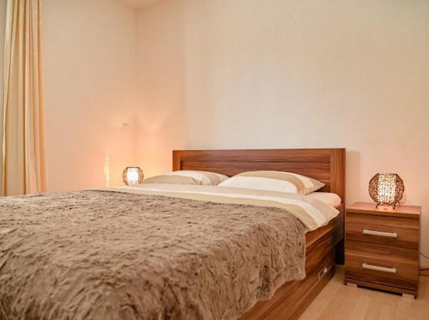 Slavica Apartment Icici