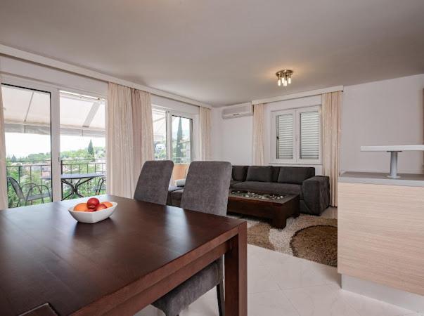 Apartment Slavica *